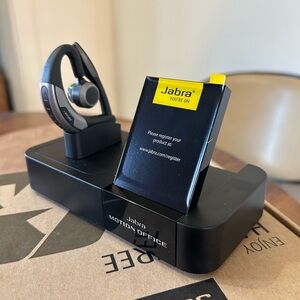 Jabra Black Wireless Headset with Charging Dock